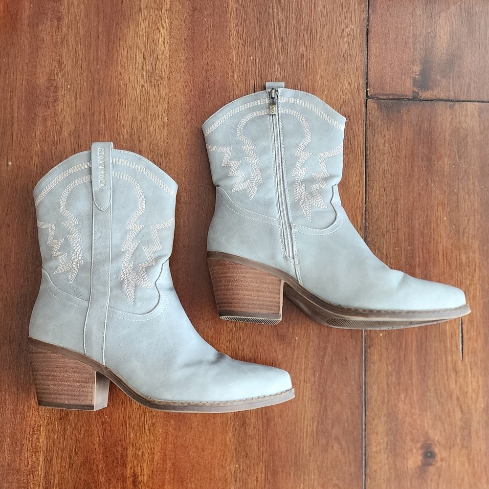 Gioan‎ Roca Baby Blue Western Cowgirl Ankle Boots Sz 9